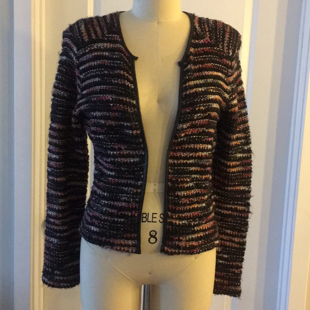 Multi colored Women’s cardigan 💁🏻‍♀️